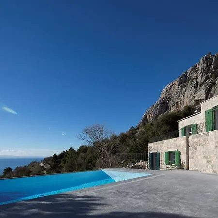 2m A Luxury In Makarska, Private Pool