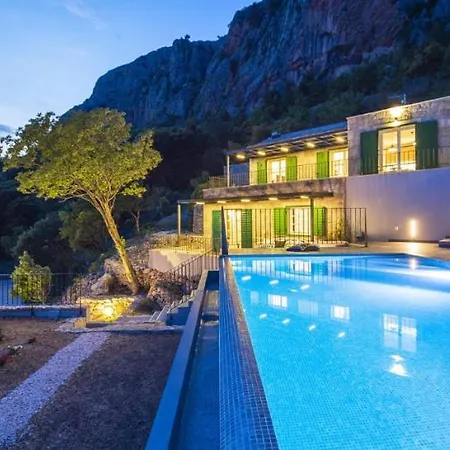 Villa 2m A Luxury In Makarska, Private Pool *